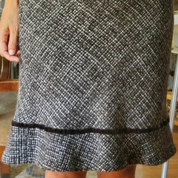 GAP Wool Flare Skirt - Picture 7 of 7